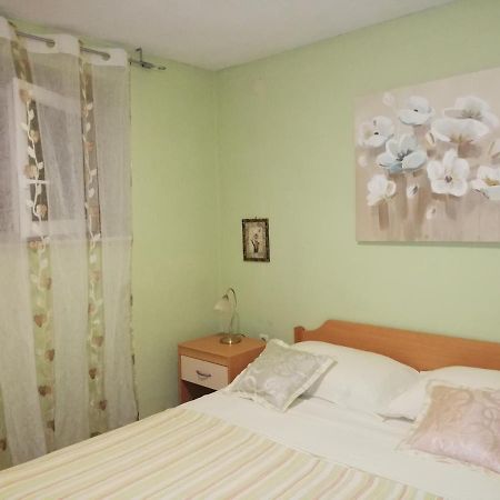 I&J Relaxing Beach Apartments Рачище Екстер'єр фото