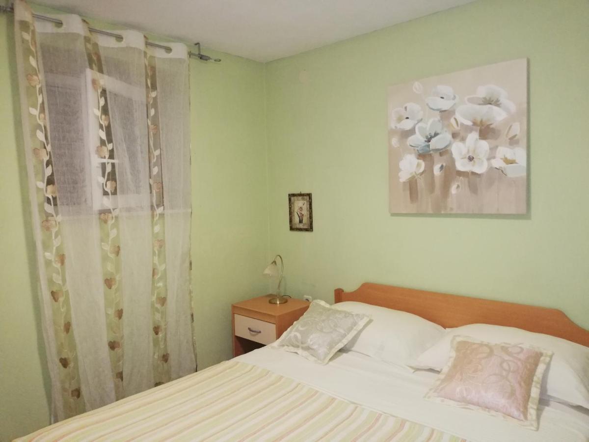 I&J Relaxing Beach Apartments Рачище Екстер'єр фото