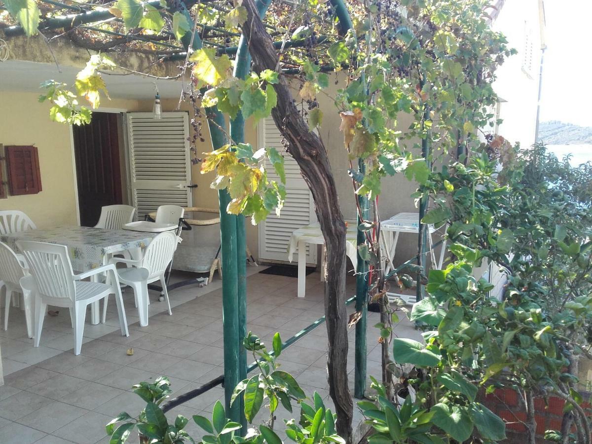 I&J Relaxing Beach Apartments Рачище Екстер'єр фото