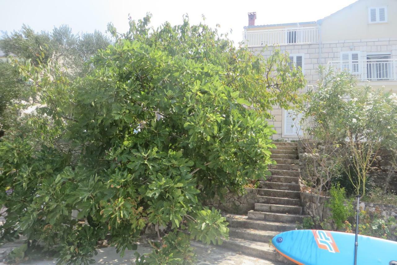 I&J Relaxing Beach Apartments Рачище Екстер'єр фото