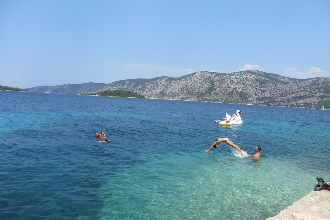 I&J Relaxing Beach Apartments Рачище Екстер'єр фото